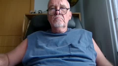 Duvel68 online show from July 18, 12:39 pm