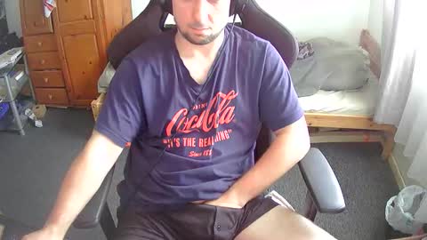 duza_pala_kam9 online show from June 8, 1:50 pm