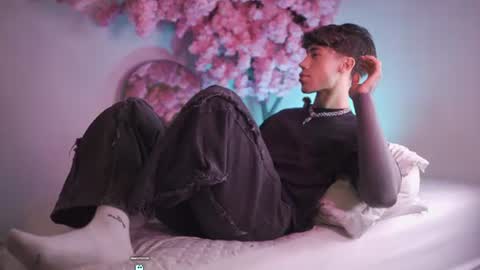 Dwayne xx online show from August 7, 10:21 pm