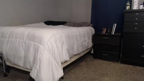 dwhitey4u online show from August 2, 12:28 am
