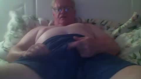 D  P iykyk online show from August 14, 10:46 pm