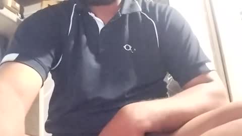 Rockhandsome online show from May 31, 1:46 pm