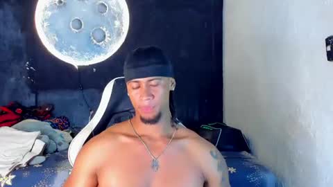Dylan online show from August 3, 10:28 pm