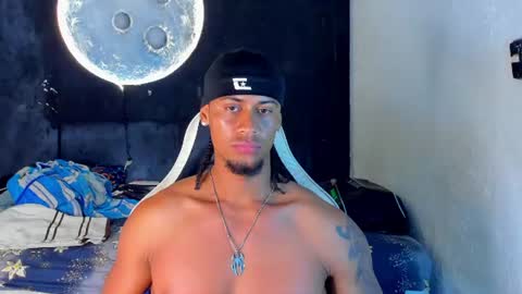 Dylan online show from August 8, 1:27 am