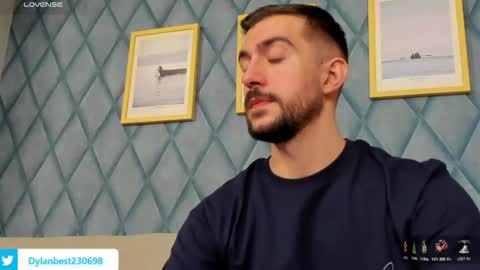 Dylan online show from August 4, 4:20 am