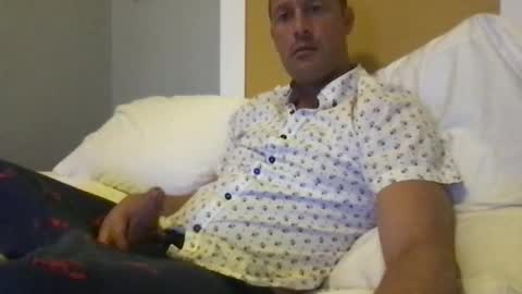 Dylans ThicK online show from April 25, 6:41 am