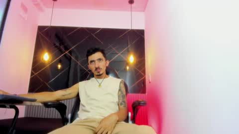 dylananderson1 online show from August 10, 9:05 pm