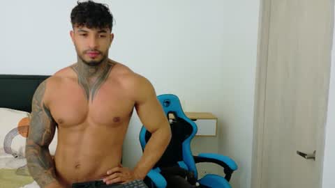 Dylan Rivera online show from June 25, 4:04 am