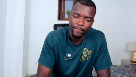 Dylan Taylor online show from August 14, 4:43 pm
