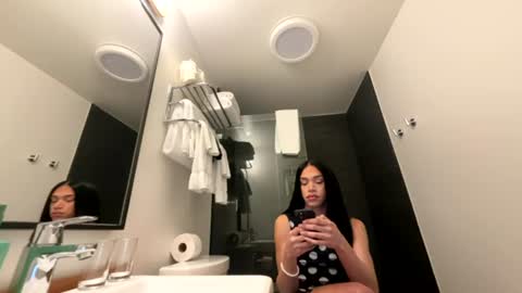 Dynasty online show from July 29, 3:41 pm