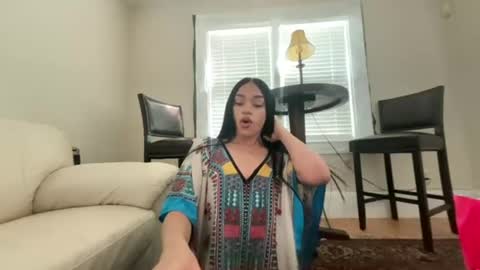 Dynasty online show from August 11, 6:43 pm