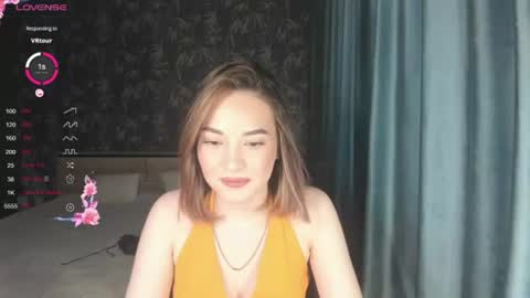 Emily online show from August 6, 8:02 am