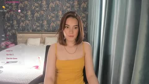 Emily online show from August 13, 12:19 pm