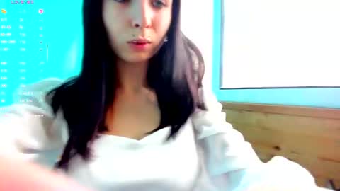 Emma online show from August 11, 9:33 am