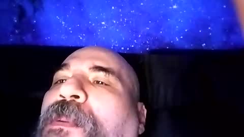 earthian online show from May 21, 3:52 am