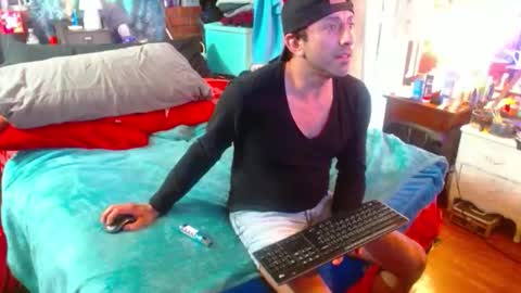 eastbayboy57 online show from April 14, 5:31 pm
