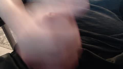 eat_a_peach2 online show from August 9, 10:38 am