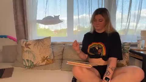Custom content and video calls are available as well  online show from July 28, 2:34 pm