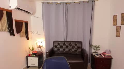 followme Ebanolu  online show from February 17, 11:23 pm