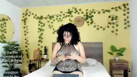 Sol online show from August 5, 9:35 pm