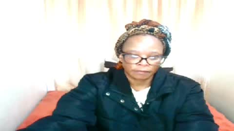 ebony_bloom69 online show from August 13, 4:37 am
