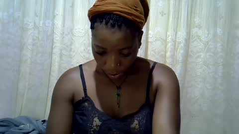 ebony_candy1998 online show from August 5, 7:50 am