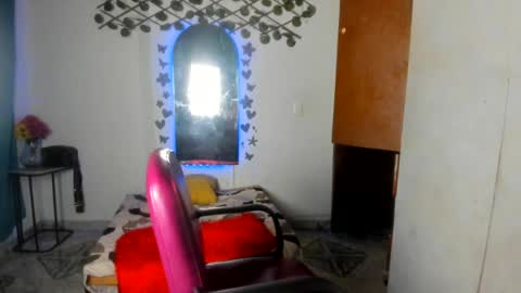 ebony_luna1 online show from July 18, 9:49 pm