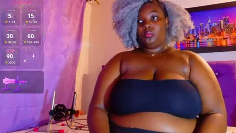 LINA  online show from August 15, 4:38 am