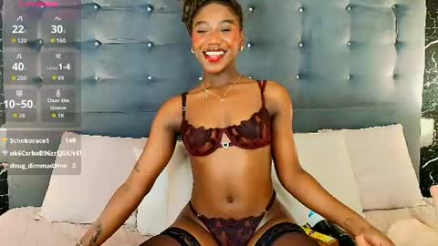 ebony_petitee online show from August 1, 3:18 pm