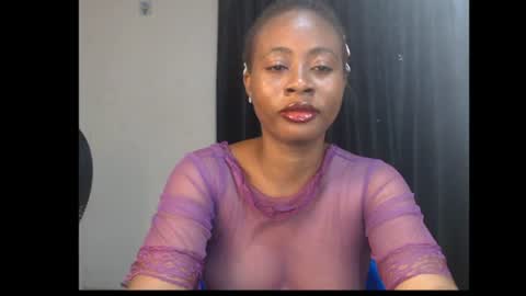 Queen online show from August 9, 4:30 pm