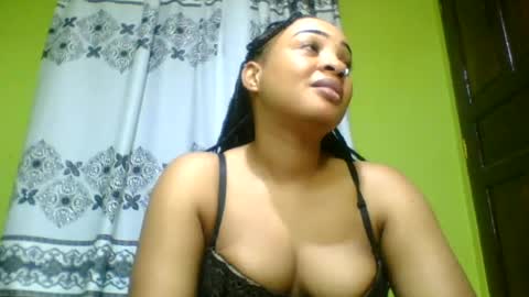 EBONY CHARM online show from August 10, 4:25 am