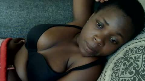 ebonychery online show from July 9, 10:31 am