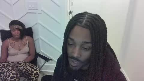ebonycouplee69 online show from June 16, 3:16 am