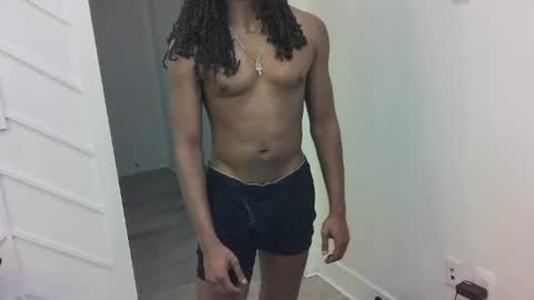 ebonycouplee69 online show from August 2, 2:40 am