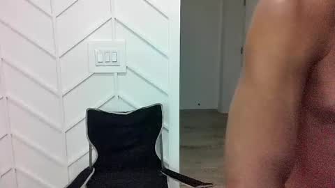 ebonycouplee69 online show from August 14, 3:10 am