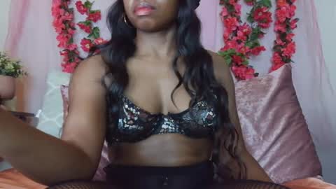 Ebony Flair online show from July 30, 11:55 pm