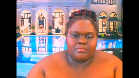 ebonyhotbuns4u2luv online show from August 11, 11:18 pm