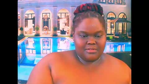 ebonyhotbuns4u2luv online show from August 13, 12:13 am