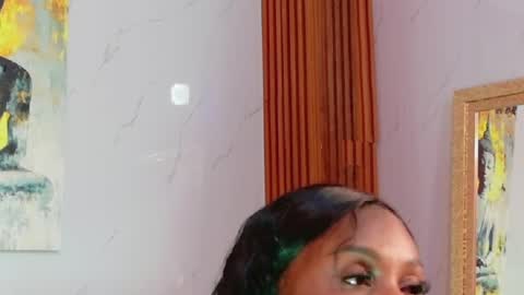 ebonyndsavage online show from August 12, 9:39 pm