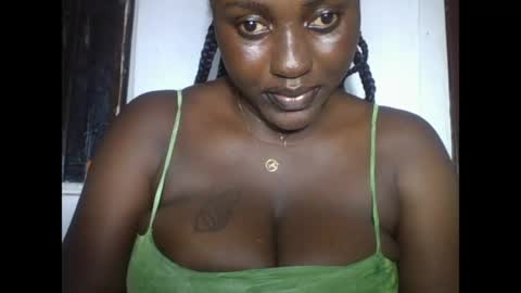 ebonyvd online show from August 7, 7:25 pm