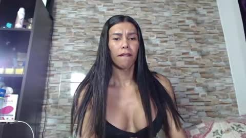 ebonyxprincess online show from August 1, 2:28 am