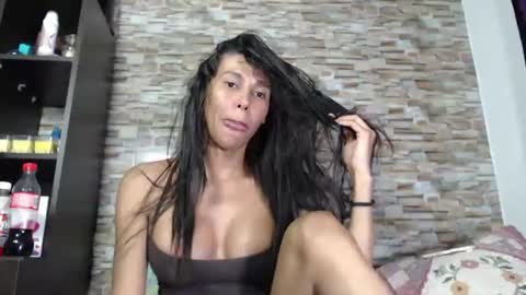 ebonyxprincess online show from August 6, 2:54 am