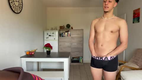 SweetyEbony online show from April 19, 1:32 pm