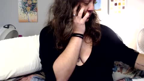 Weird Echo online show from July 15, 3:57 pm