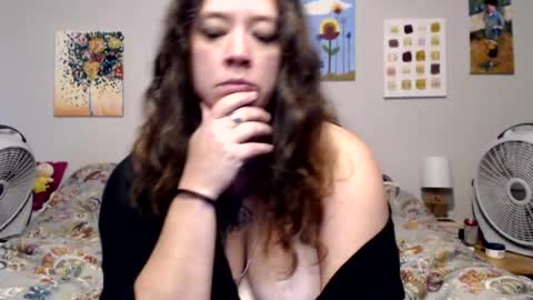 Weird Echo online show from August 1, 5:52 pm
