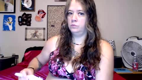 Weird Echo online show from August 17, 8:36 pm