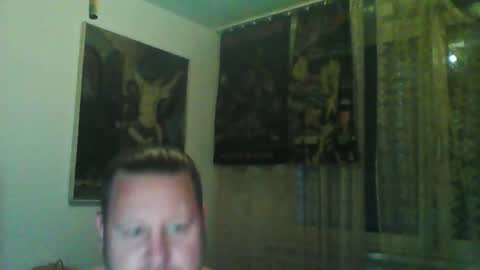 Edward online show from August 3, 7:54 pm