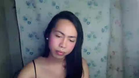 eddfox001 online show from July 28, 1:39 pm