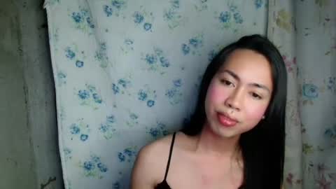 eddfox001 online show from July 29, 12:34 pm