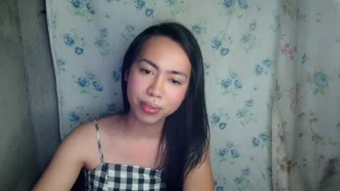eddfox001 online show from August 1, 1:06 pm